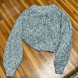 WOMEN SWEATER